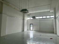 100 Pasir Panjang (D5), Factory #630128861